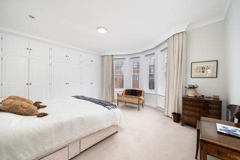 2 bedroom flat for sale, 11 Basil Street Knightsbridge SW3