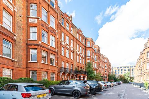 3 bedroom flat to rent, Wynnstay Gardens, Kensington, London, W8