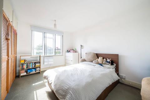 3 bedroom flat to rent, Kensington High Street, High Street Kensington, London, W14