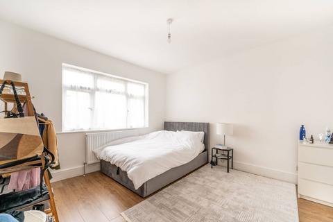 3 bedroom terraced house for sale, Billet Road, Walthamstow, London, E17