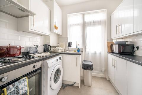 186 Billet Road, London, E17 5DX