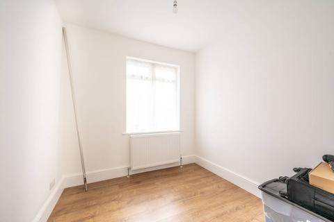 186 Billet Road, London, E17 5DX