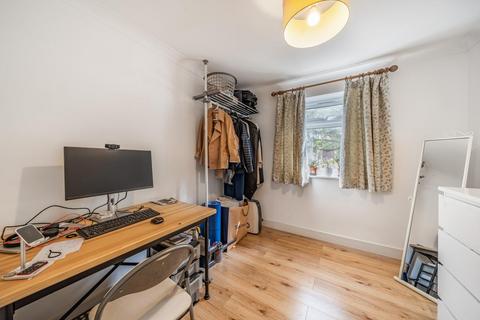 12 Deck Close, London, SE16 6BU