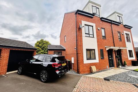 3 bedroom semi-detached house for sale, Wells Grove, Durham, County Durham, DH1