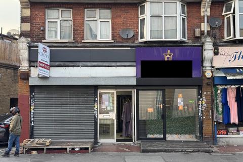 Shop to rent, Thornton Heath CR7