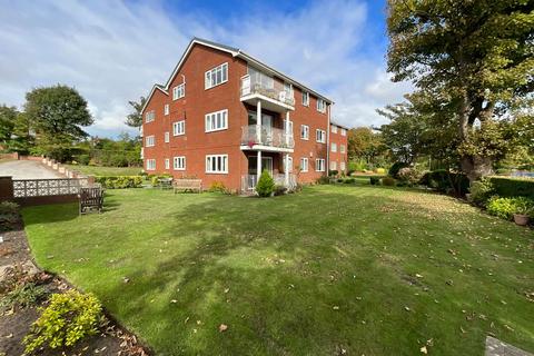 3 bedroom ground floor flat for sale, Waterloo Road, Southport PR8