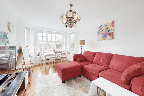 2 bedroom flat for sale, Hampstead Way, London