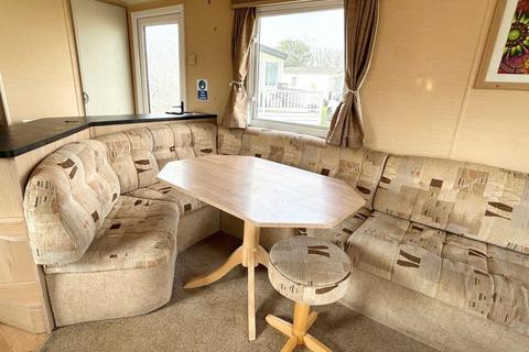 2 bedroom static caravan for sale, Felixstowe Beach Holiday Park