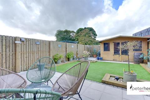 63 Birchberry Close, Sunderland, SR4 8AW