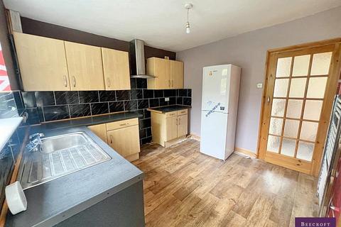 3 bedroom end of terrace house for sale, Hanover Square, Thurnscoe