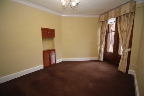 2 bedroom flat to rent, Ashburn Gardens Gourock