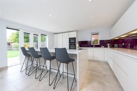 11 Holder Close, Shinfield, Reading, RG2 9HQ