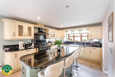 4 bedroom detached house for sale, Meadow View, Dadsley Road,Tickhill, Doncaster