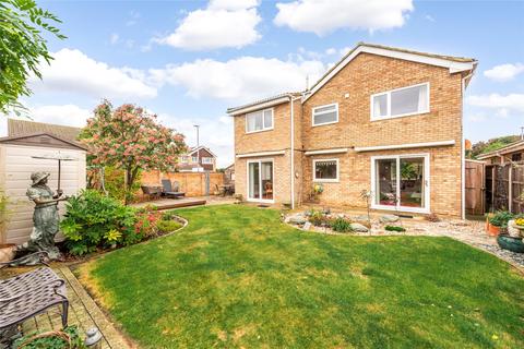 5 bedroom detached house for sale, Wentworth Drive, Bedford, Bedfordshire, MK41