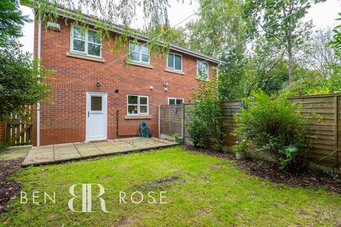 3 bedroom semi-detached house for sale, Yew Tree Close, Chorley