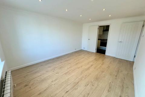 1 bedroom flat for sale, Bridge Court, Bridge Street, Newhaven