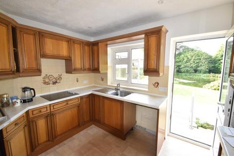 2 bedroom detached bungalow for sale, The Moat, Charing, TN27