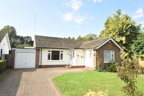 2 bedroom detached bungalow for sale, The Moat, Charing, TN27