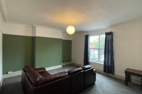 2 bedroom flat to rent, Abbeydale Road, Sheffield S7