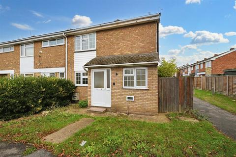 3 bedroom end of terrace house for sale, Canvey Island SS8