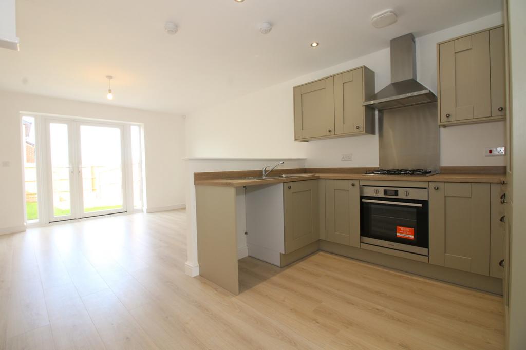Meadow Gate, ThorntonCleveleys... 2 bed terraced house for sale £146,400