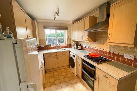 3 bedroom semi-detached house for sale, Foxglove Way, March