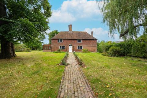 4 bedroom detached house for sale, School Road Appledore, Ashford TN26