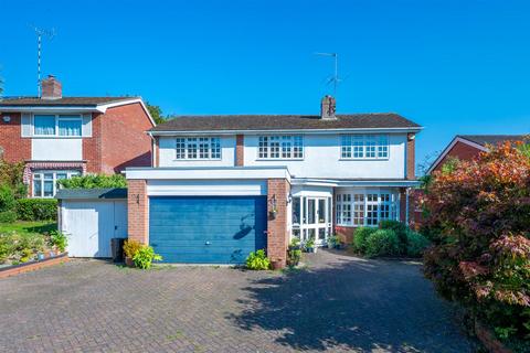8 Brook End Drive, Henley-in-arden, B95 5JA