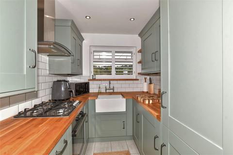 71 Stonehall Road, Lydden, Dover, CT15 7LA