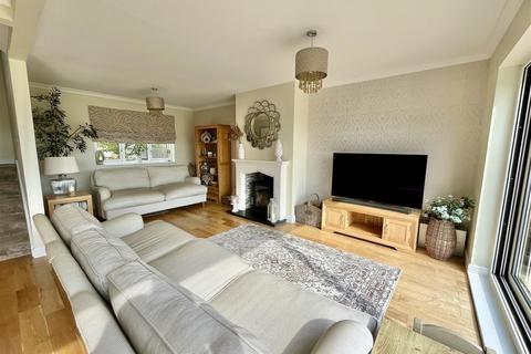 4 bedroom detached house for sale, Woodland View, Lydbrook GL17