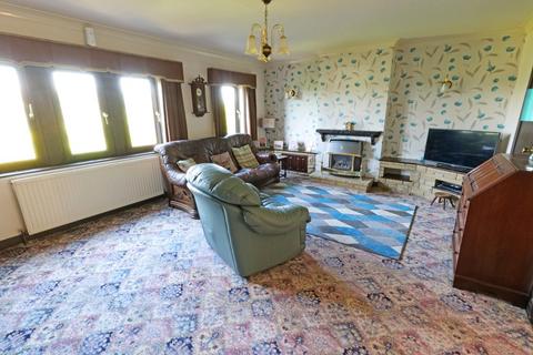 3 bedroom semi-detached house for sale, Skipton Old Road, Foulridge, BB8