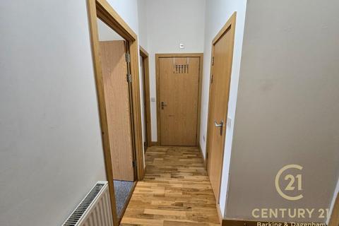 2 bedroom apartment for sale, Academy Court