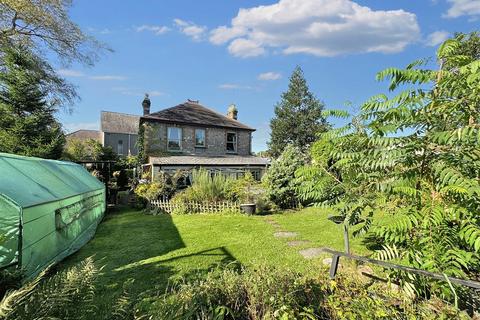 3 bedroom detached house for sale, Castle Road, Kidwelly