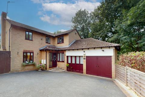 30 Tollgate Close, Northampton, NN2 6RP
