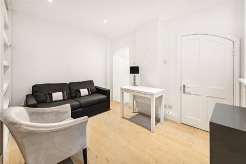 Studio to rent, Manson Place, London, SW7