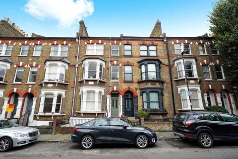 2 bedroom apartment for sale, Monnery Road, London, N19