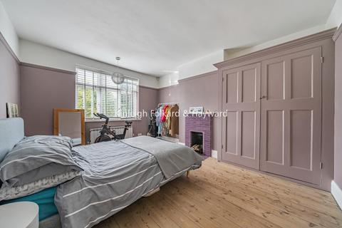 183 White Horse Hill, Chislehurst, BR7 6DH