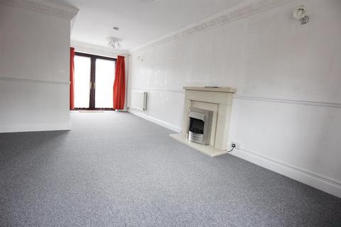 3 bedroom terraced house to rent, Hervey Street