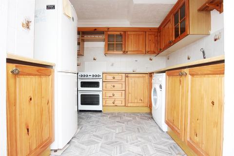 3 bedroom terraced house to rent, Hervey Street