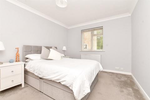 1 bedroom ground floor flat for sale, Conifer Gardens, Sutton, Surrey