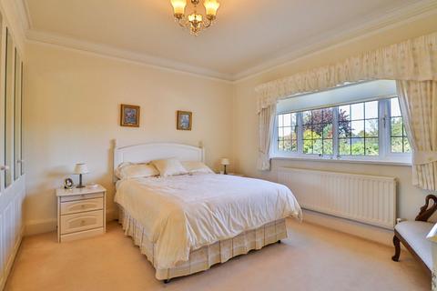 28 Briar Walk, Darlington, DL3 8QU