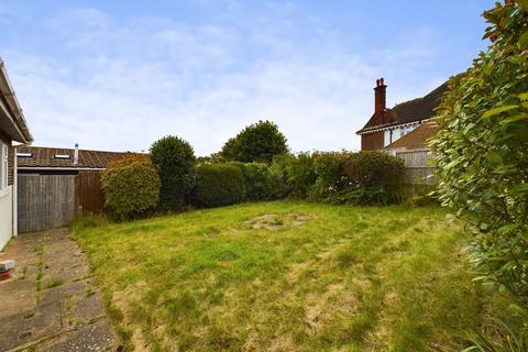 2 Boughton Avenue, Broadstairs, CT10 1SN