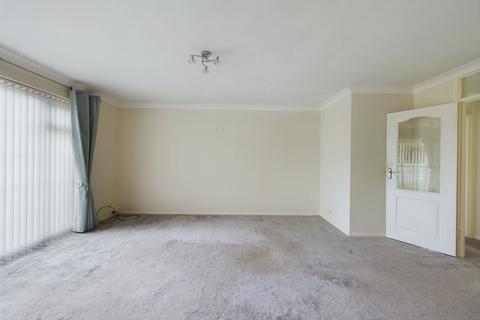 2 Boughton Avenue, Broadstairs, CT10 1SN