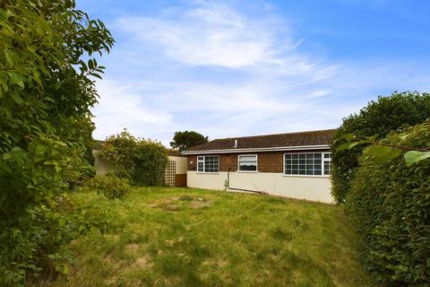 2 Boughton Avenue, Broadstairs, CT10 1SN