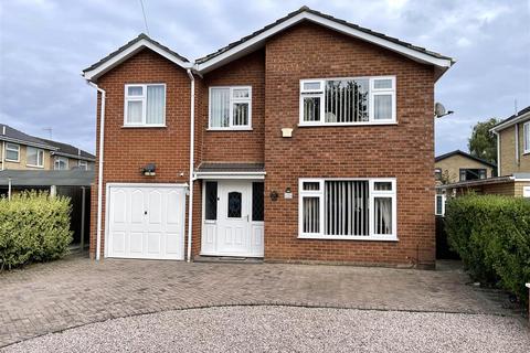 4 bedroom detached house for sale, Cleveland Close, Spalding