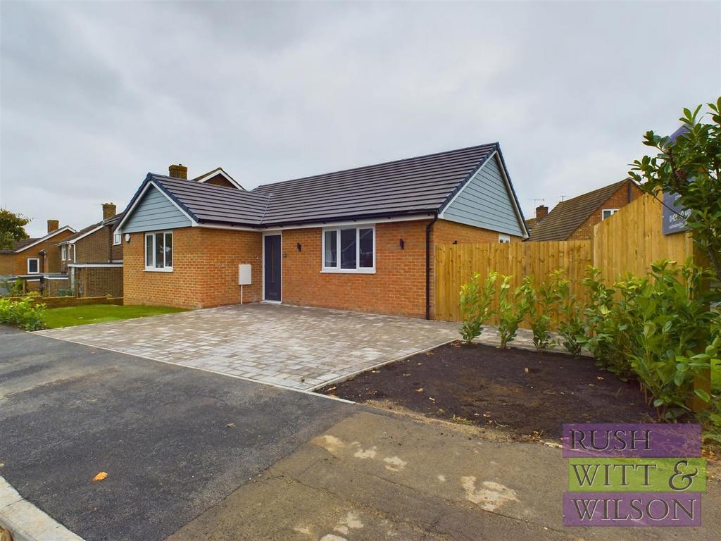 Ghyllside Avenue, Hastings 2 bed detached bungalow for sale £450,000