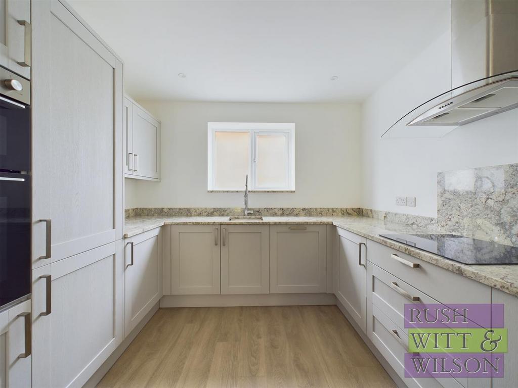 Ghyllside Avenue, Hastings 2 bed detached bungalow for sale £450,000
