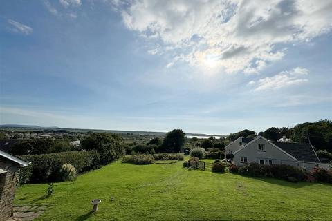 5 bedroom detached house for sale, Ferry Road, Kidwelly