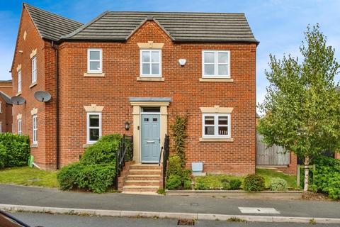 46 Croft Close, Two Gates, Tamworth, B77 1BF