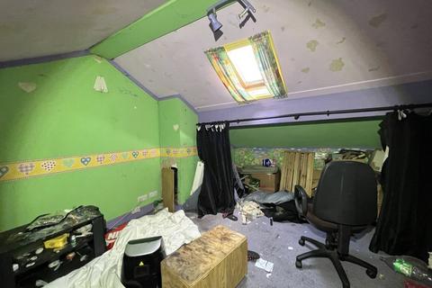57 Alva Road, Oldham, OL4 2NS